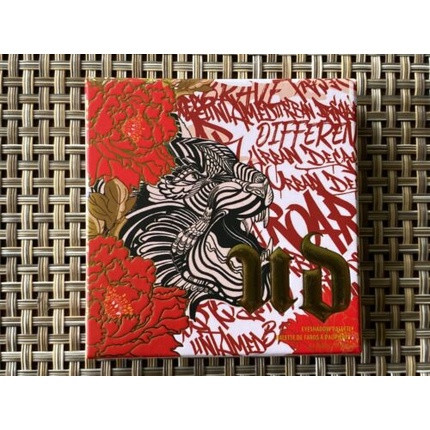 Urban Decay Limited Edition Mini Quad Eyeshadow Palette Lunar New Year