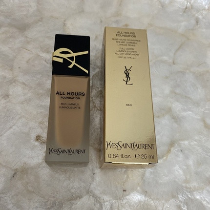 YSL All Hours Foundation NEU Mn5 - Brand New in Packaging